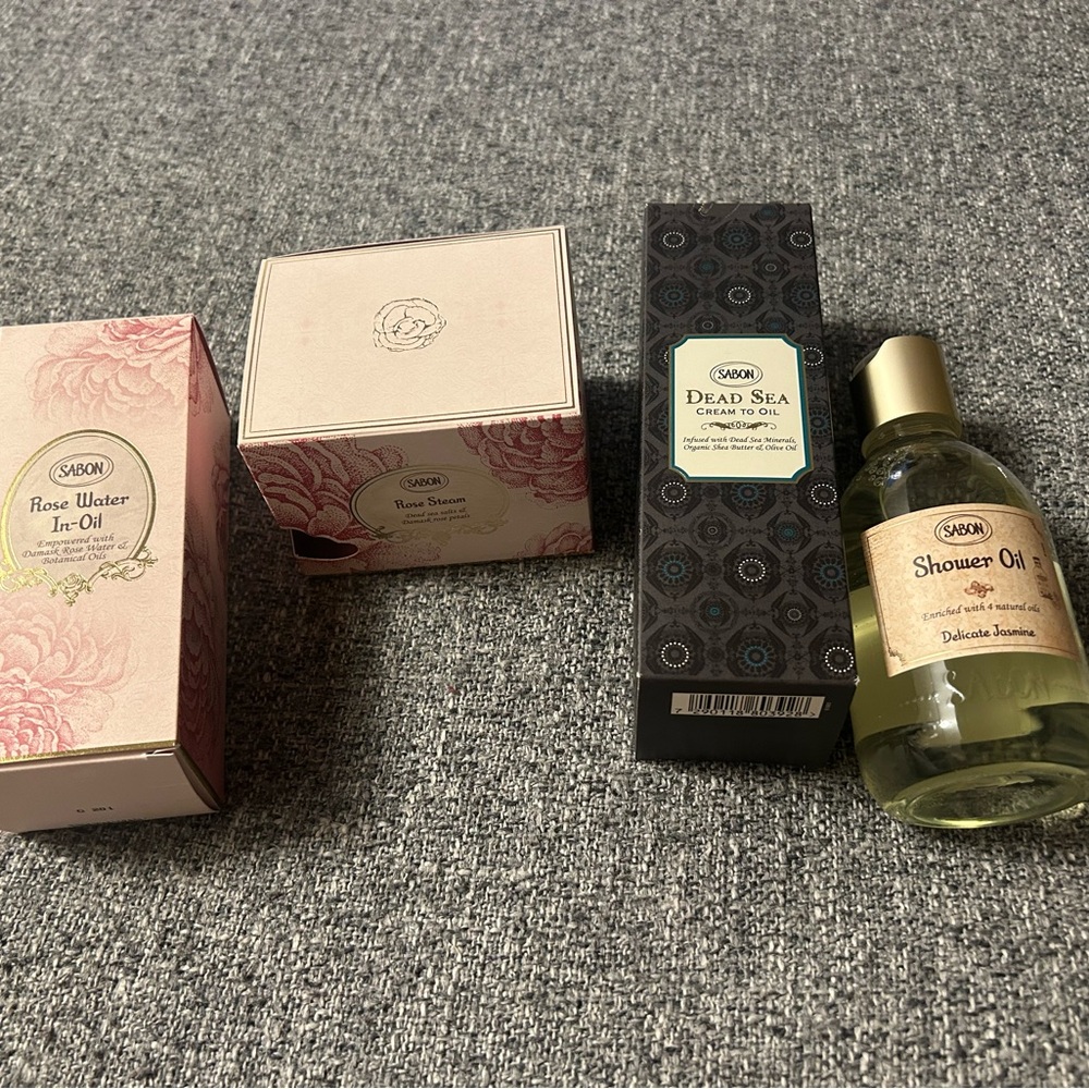 Sabon 4 pc Set nwt
